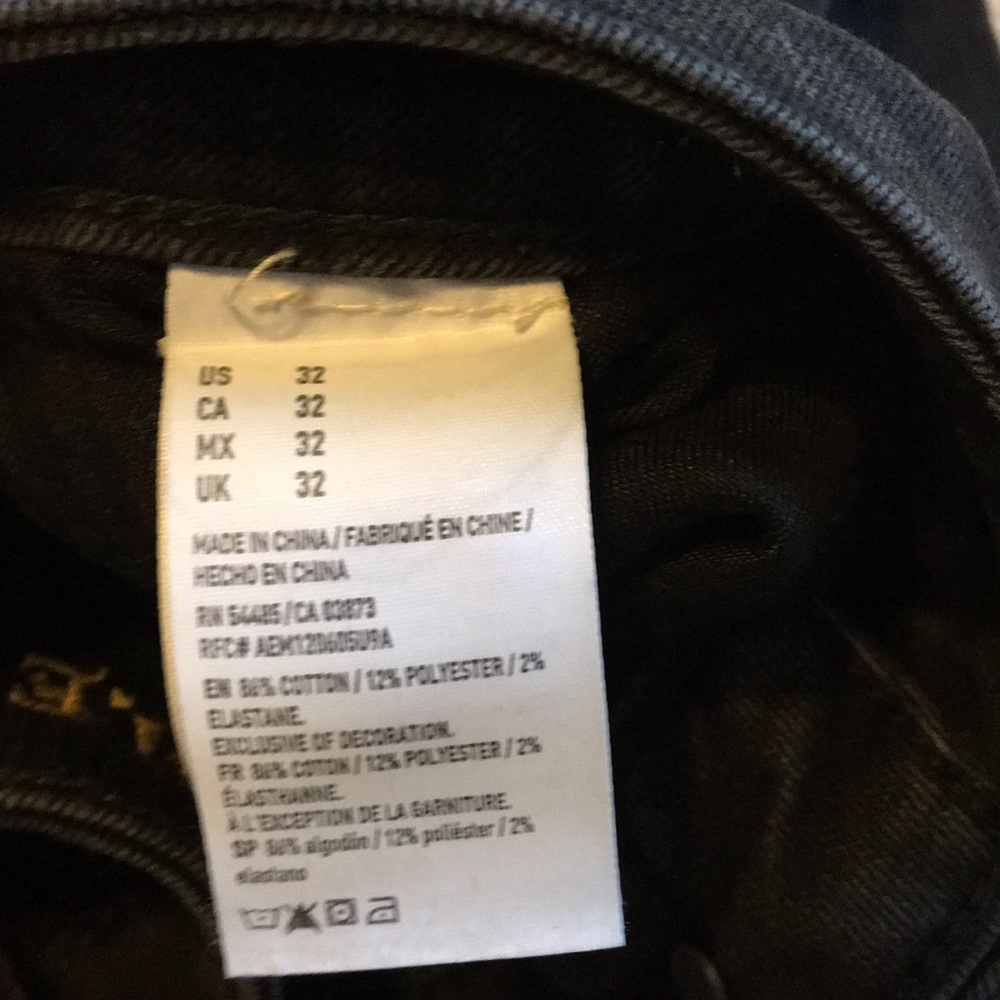 American Eagle Ankle Zipper Jeans - Picture 4 of 8